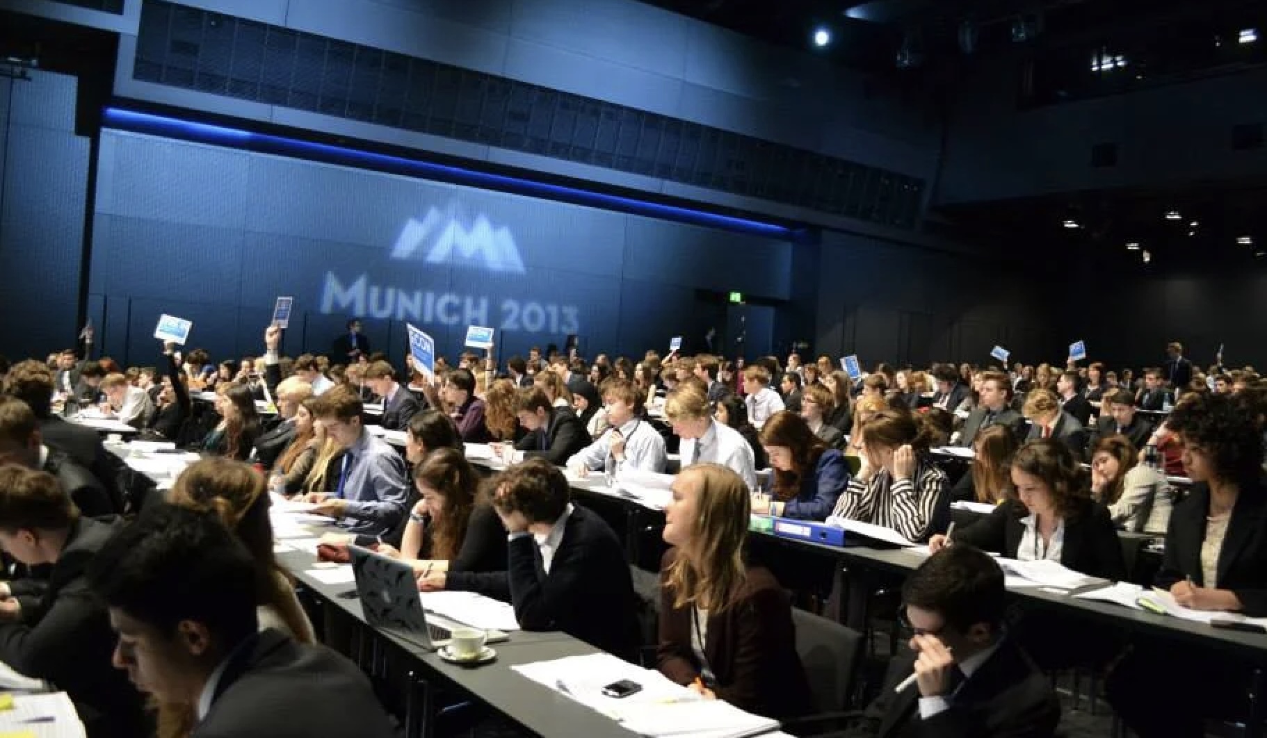 Circ. n. 54 - Corso di Debate Liceo